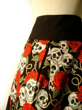 Load image into Gallery viewer, Pinup Skulls and Roses Skirt(red roses) S-RS747
